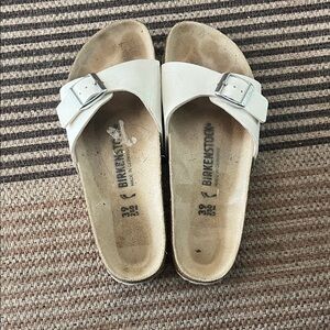 Birkenstock Women's Cream Sandals